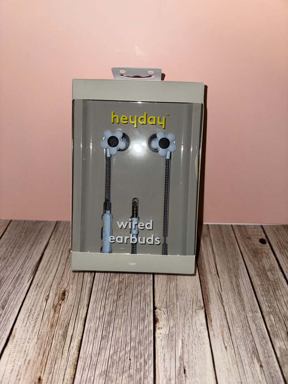 Heyday Wired Earbuds with Flower Design - Light Blue